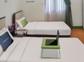 Urbanview Resort Vedca Cianjur by RedDoorz，位于Karangtengah的酒店