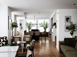 Holiday Inn Paris Palais de l'Elysée by IHG，位于巴黎的酒店