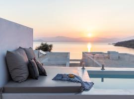 Citadela Paros Molos - Beachfront Maisonette with Plunge Pool，位于莫罗斯帕罗的酒店