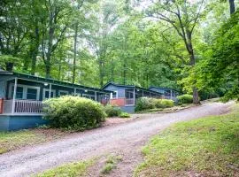 Foggy Bottom Cabins