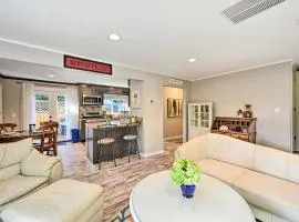 Family-Friendly Kirkland Home about 1 Mi to Downtown