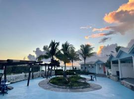 Beautiful Villa just steps away from the beach!