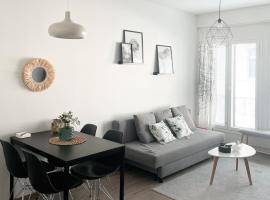Modern 1 bedroom apartment in Central Kuopio，位于库奥皮奥Kuopio Cathedral附近的酒店