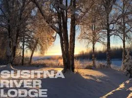 Susitna River Lodging, Backwoods Cabins