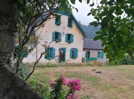 Auberge Chez Gabrielle - Vallée de Lesponne，位于Beaudéan的宾馆