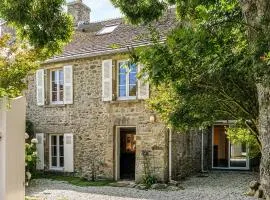 Gorgeous Home In St Germain Des Vaux