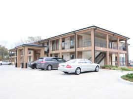 Paradise Inn & Suites