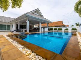 Private 3 Bedroom Pool Villa! (PP10)，位于华欣的别墅