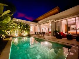 Superbe villa tropicale avec piscine privée Phuket，位于普吉镇的乡村别墅