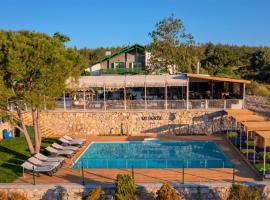 My House Urla，位于伊兹密尔的酒店