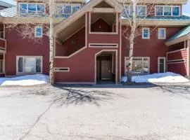 Lakeshore by Summit County Mountain Retreats