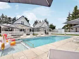 Nice Home In Kolczewo With Wifi