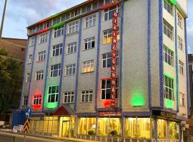Otel Büyük Doğu，位于埃尔祖鲁姆埃尔祖鲁姆机场 - ERZ附近的酒店