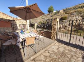 Casa Rural La Torreta en El Rincón de Ademuz，位于Castielfabib的酒店