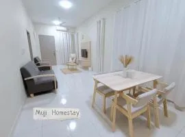 Muji Homestay