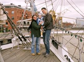 CATALONIA GRAN VIA MADRID，位于佩塔提克瓦的酒店