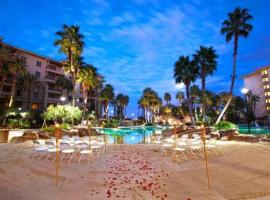 Suites at Tahiti Village Resort and Spa-No Resort Fee，位于拉斯维加斯的豪华型酒店