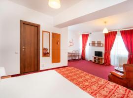 West Gate Studios，位于布加勒斯特的酒店