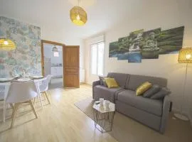 L'Eldorado - By BEST KEYS - Idéal Pros, Couple & Famille - 1 Chambre et 1 Canapé-Lit Convertible - Cosy & Confort - Centre Ville - Netflix & WiFi Fibre - Machine à Café Nespresso - Check-in Autonome - Parking Facile & Gratuit