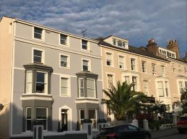 Beautiful first floor apartment - 4 Orme Rise, Llandudno，位于兰迪德诺的公寓