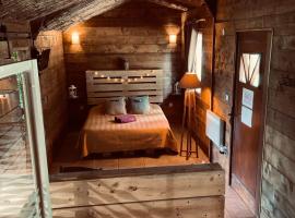 Chambre avec spa privé，位于Candor的酒店