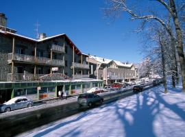 Hotel et Résidence Le Clos Cerdan，位于蒙卢伊的滑雪度假村