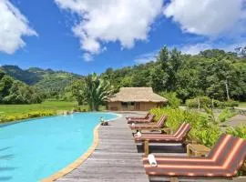 Hmong Hilltribe Lodge