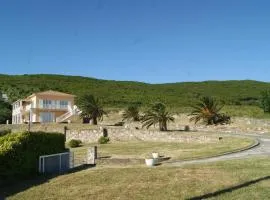 Vue sur mer à Santa Severa - Appartement Les Cyprès