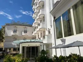 加丽雅皇宫酒店
