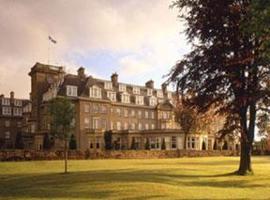 The Gleneagles Hotel，位于奥赫特拉德的酒店