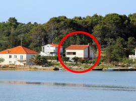 Seaside holiday house Veli Rat, Dugi otok - 875，位于韦利拉特的酒店