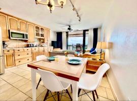 Sapphire Beach-Beachfront Condo SALE - View of Paradise，位于拿撒勒的酒店