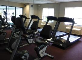 Red Roof Inn & Suites California, MD.，位于加利福尼亚的酒店