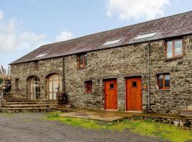 Robins Nest - Uk36208，位于Llanfihangel-y-creuddyn的酒店