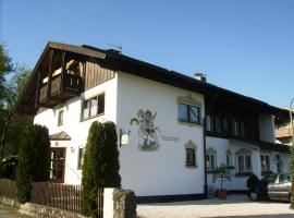 Ferienwohnungen Sonja，位于基姆湖畔贝尔瑙的酒店