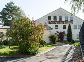 德勒斯登运动膳食公寓酒店