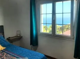 Chambre vue sur mer entre Grande Anse et Manapany