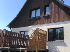 Ferienhaus Rupnow Plau am See，位于普劳西的酒店