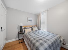 Easy Commute South Boston 4BR 1BH Apt，位于波士顿的酒店