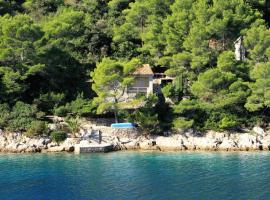 Secluded fisherman's cottage Cove Stoncica, Vis - 8894，位于Kut的酒店