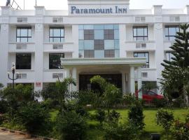 派拉蒙旅馆，位于Sriperumbudur的酒店