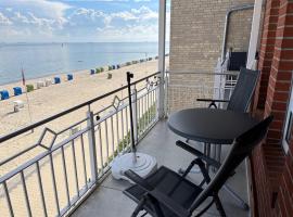 Nordland Appartements - Wohnung S&uuml;dfall，位于威克奥夫弗尔的带泳池的酒店