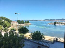 Apartmento Alcabre (Vigo) vistas al mar 6 personas，位于维戈的酒店
