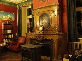 Manoir de Tromcourt，位于Faubourg Saint-Germain的酒店