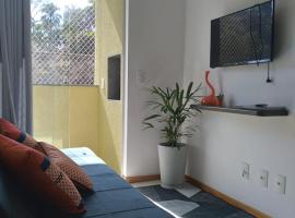 Apartamento ao lado da Vila Germânica，位于布卢梅瑙Blumenau Bus Station附近的酒店