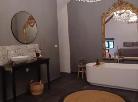 Luxe-kamer Bed en Bokes，位于Drieslinter的酒店