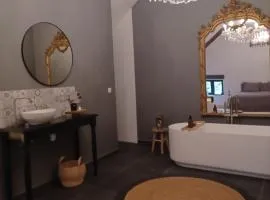 Luxe-kamer Bed en Bokes