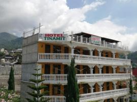 Hotel Tinamit，位于圣佩德罗拉拉古纳的酒店