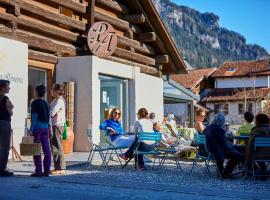 Landhus Almens，位于Almens的酒店