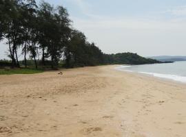 Peace Garden Beach Resort，位于卡纳科纳的度假村